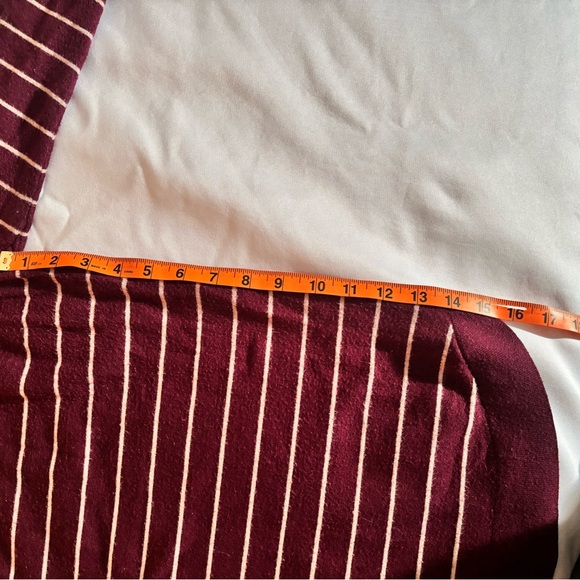 Pink Clover Sweater - Picture 6 of 8